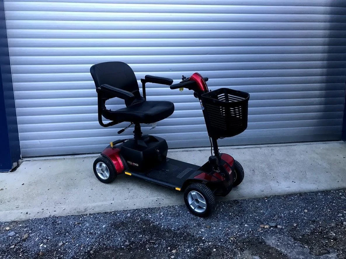 https://mobilityscootersworthing.co.uk/wp-content/uploads/2025/11/img-6948.webp